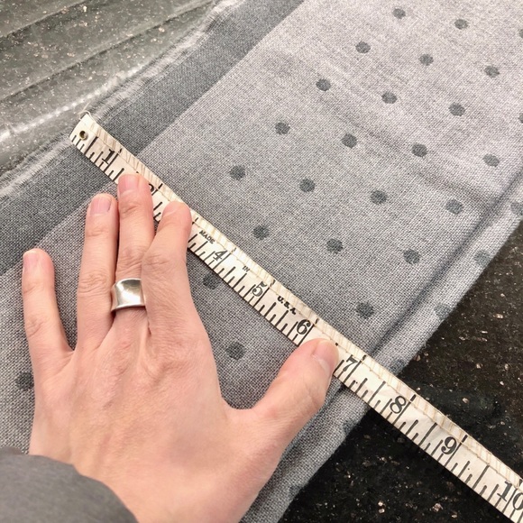 VALENTINO Polka Dot Grey Wool Scarf - Picture 12 of 13